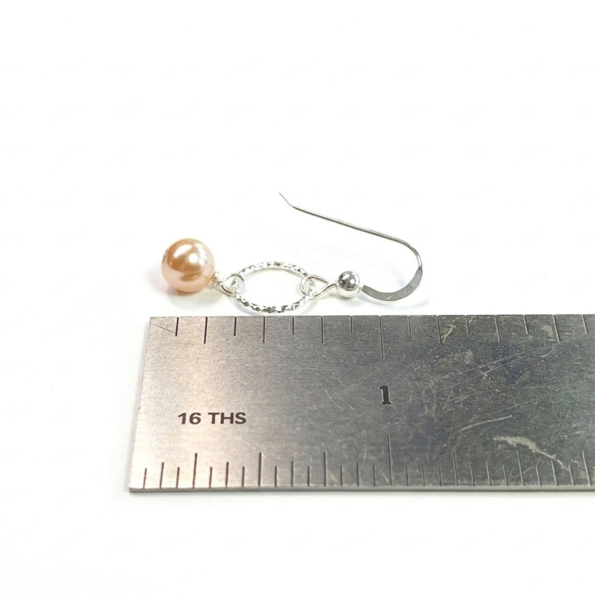 Diamond Cut w/ Crystal Pearls Earrings - Peach