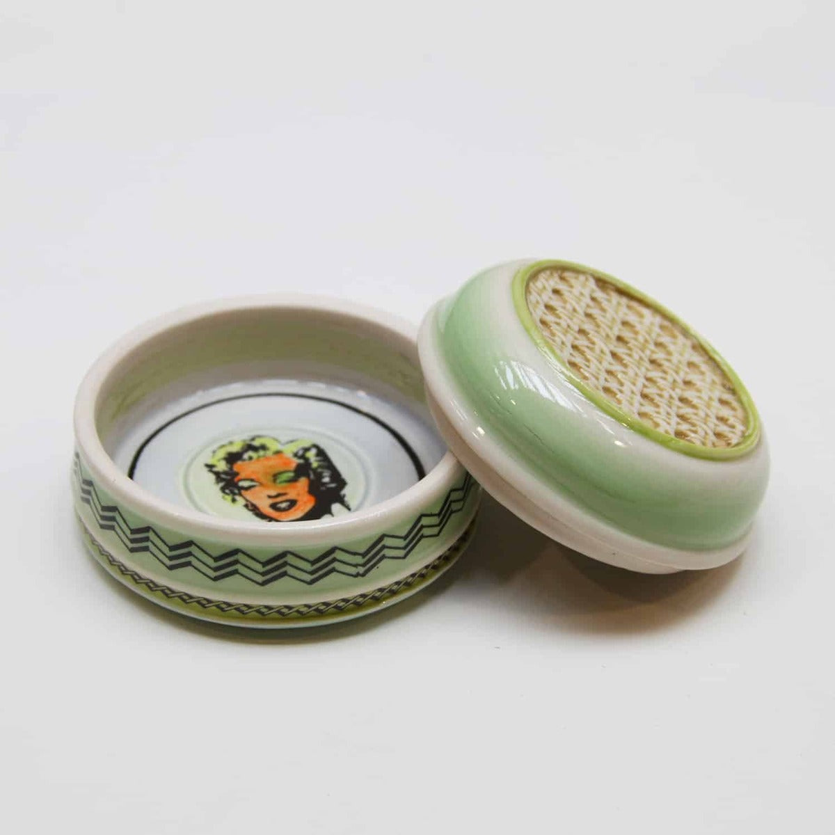 Zigzag Lidded Container