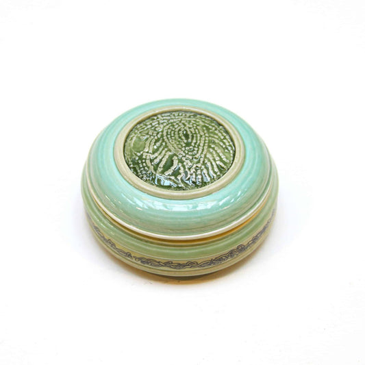 Red Volkswagen Lidded Container 4 flowers