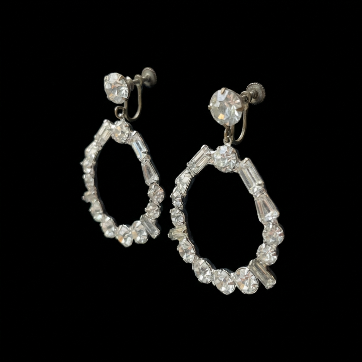 Vintage Crystal Circle Screw-on Earrings