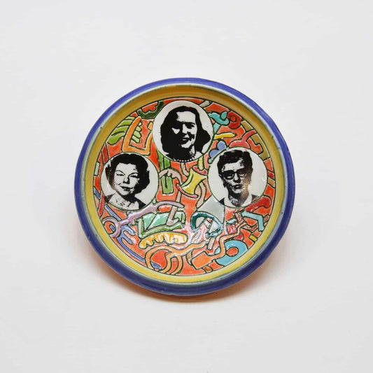 Three Faces Hanging Plate