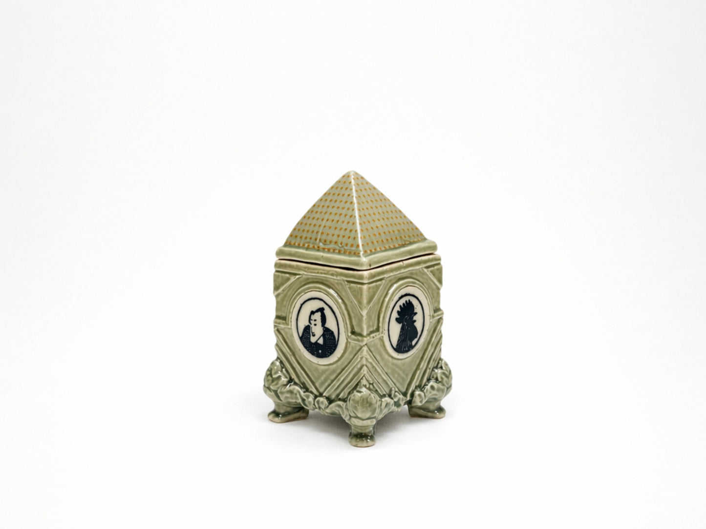 Small Light Green Lidded Box with Pyramid Lid