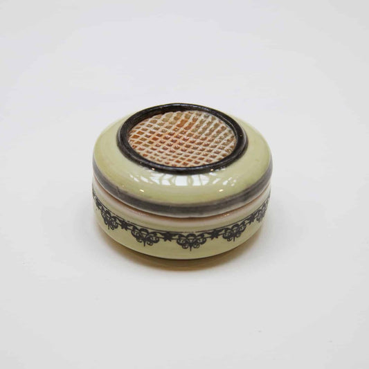 Wafflecone Lidded Container