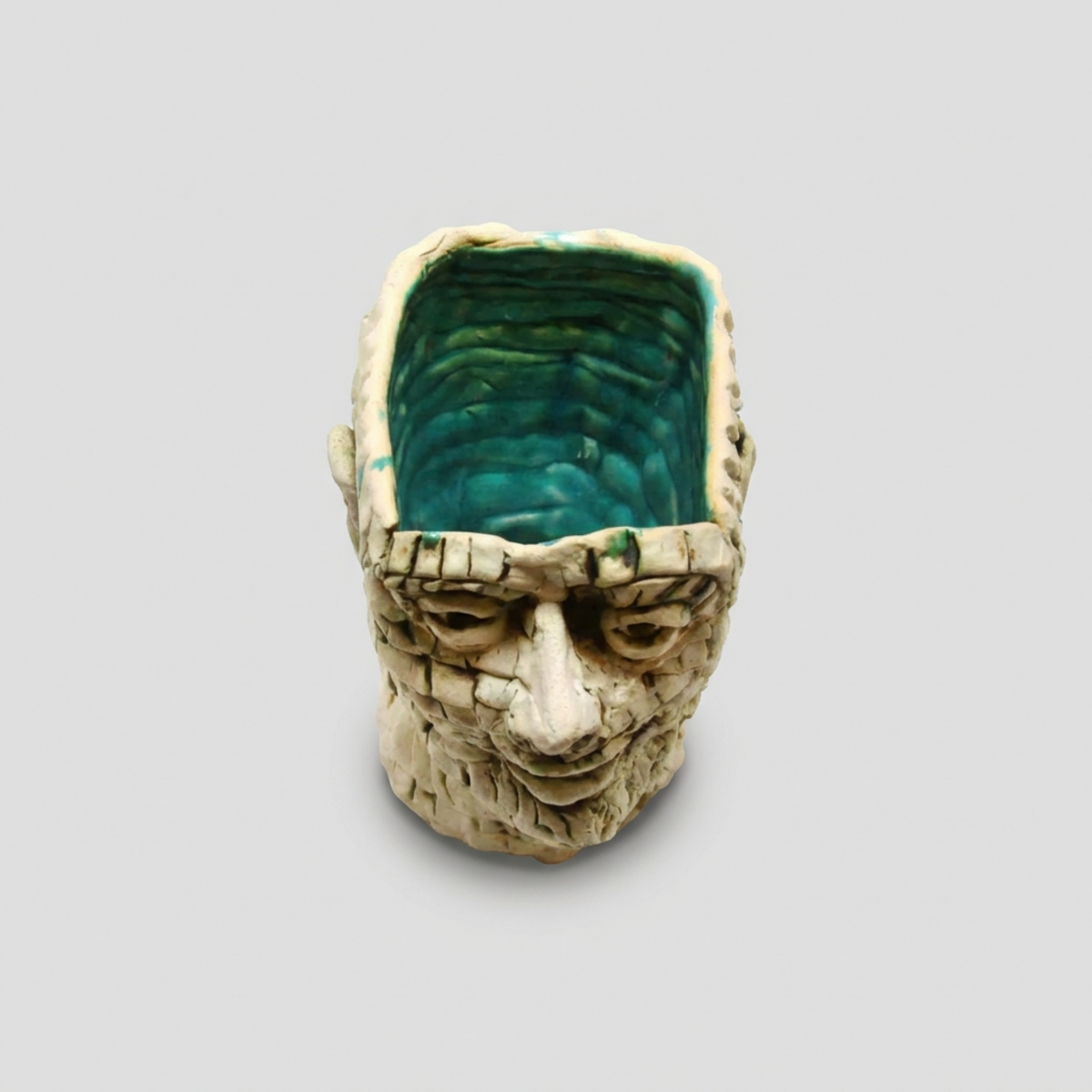 Oliver Face Cup