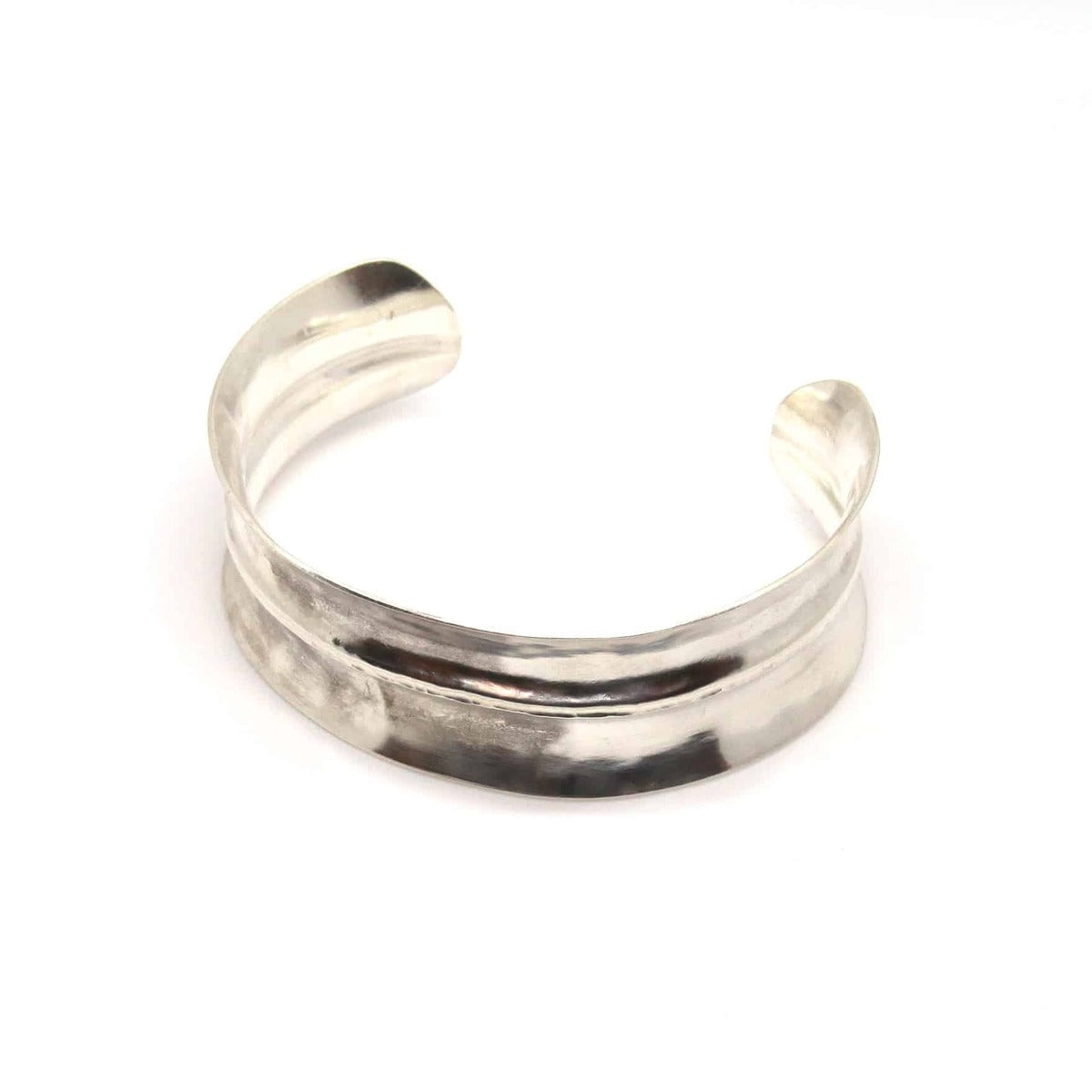 Stippled Ridge Silver Cuff