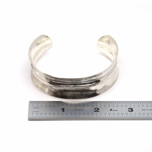 Stippled Ridge Silver Cuff