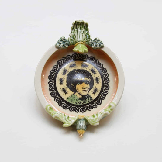 Bowl Cut Hanging Plate