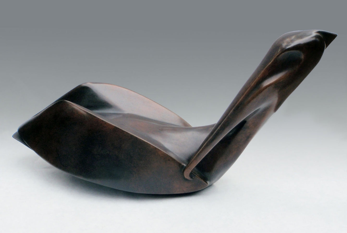 Deco Pelican